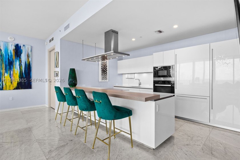 PH5304 at Flatiron Brickell is a rare trophy sky residence - photo 17