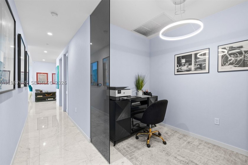 PH5304 at Flatiron Brickell is a rare trophy sky residence - photo 28