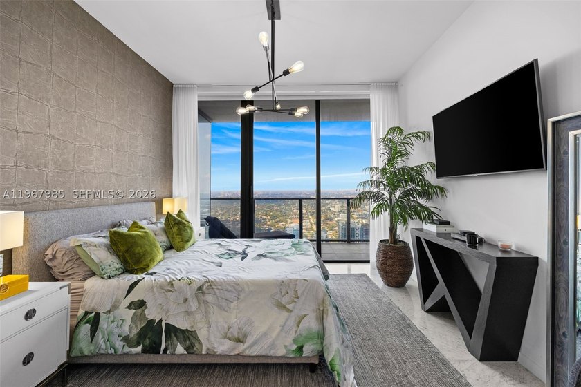 PH5304 at Flatiron Brickell is a rare trophy sky residence - photo 38