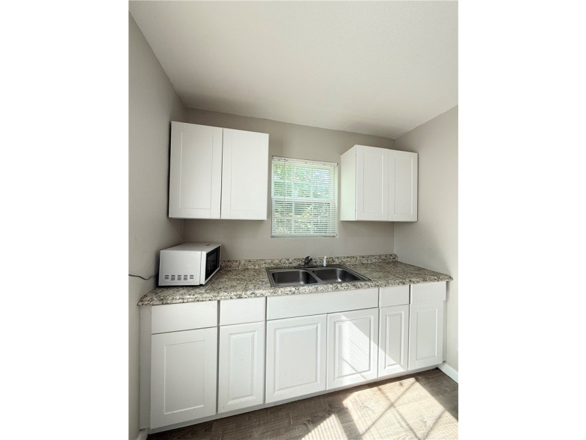 Discover the perfect blend of charm, comfort, and convenience at - photo 8