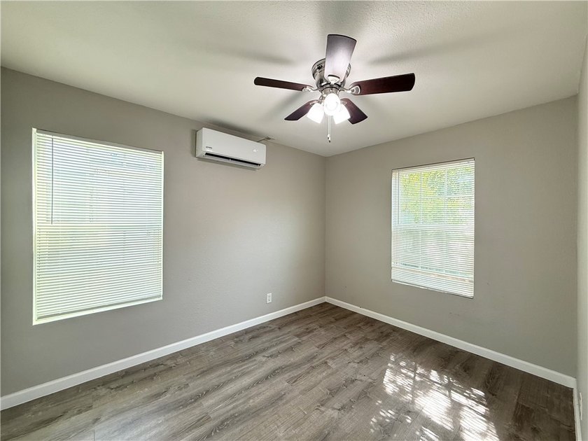 Discover the perfect blend of charm, comfort, and convenience at - photo 10