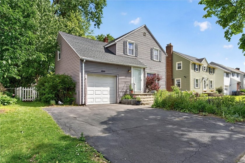 Welcome to 464 Harwick Road in Irondequoit NY! This charming - photo 3