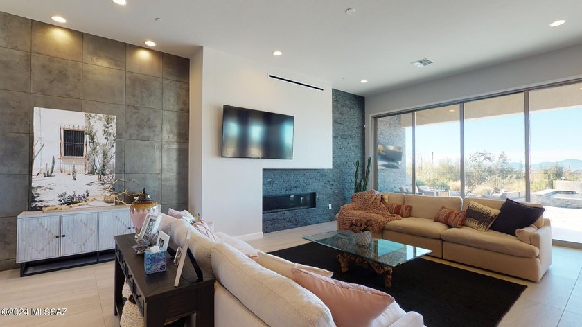 This very popular Manzanita home sits on the perfect corner lot - photo 12