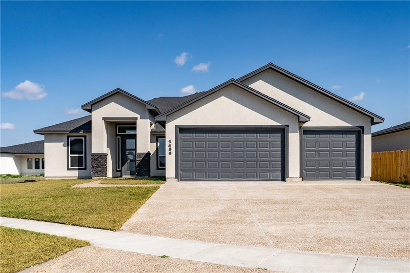 Builder is offering up to $10,000 toward the buyer's closing - photo 3