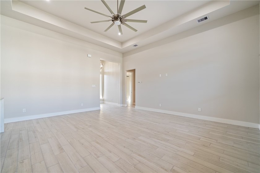 Builder is offering up to $10,000 toward the buyer's closing - photo 7