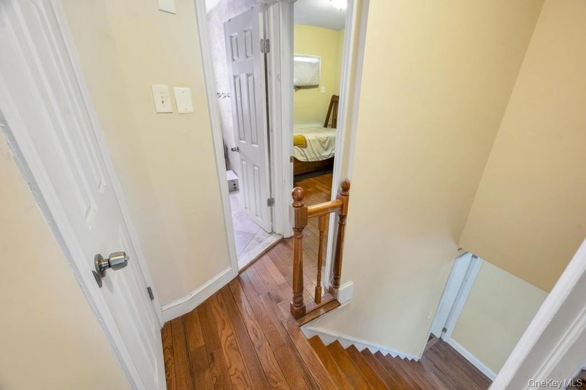 Welcome to 1536 East 51st Street, a beautifully maintained - photo 18