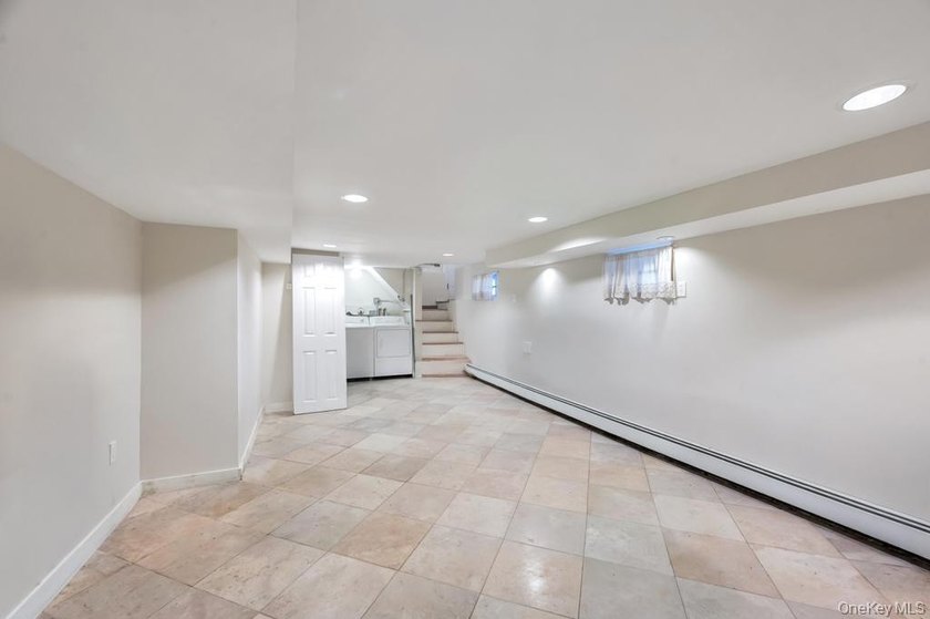 Welcome to 1536 East 51st Street, a beautifully maintained - photo 23