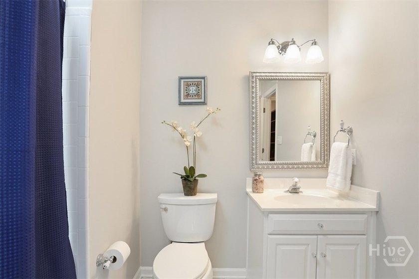 Welcome home to this beautifully renovated all-brick - photo 33