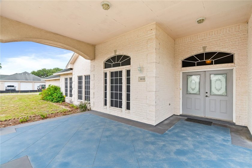 Situated on approximately 1.07 acres in the desirable Flour - photo 3