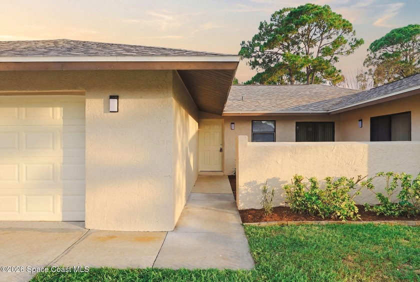 This home has it all! Featuring modern updates, warm neutral - photo 4