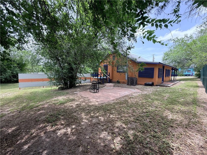432 FM 3024 - photo 2