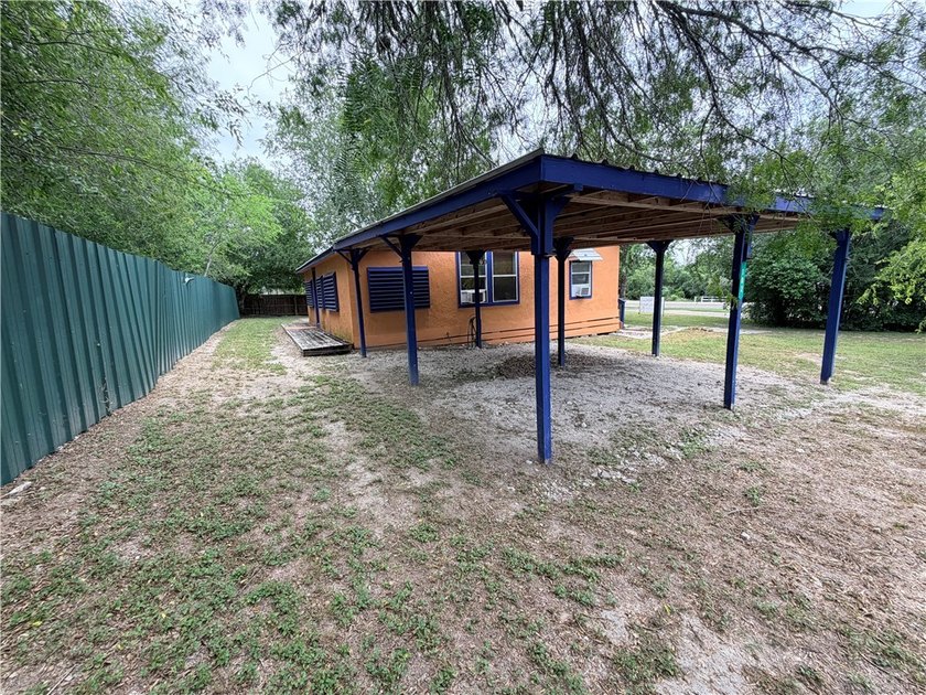 432 FM 3024 - photo 3