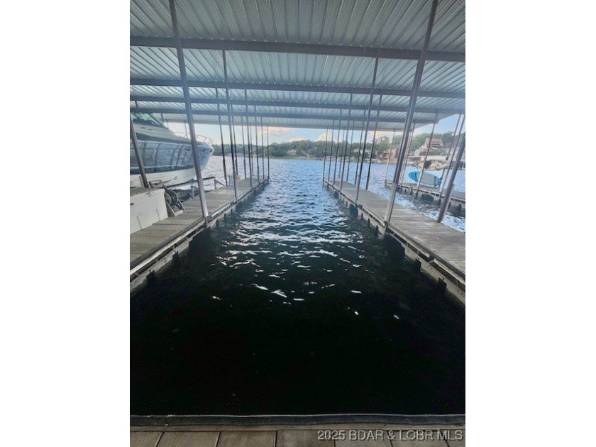 Back on Market at NO Fault of Seller! Welcome to your lake - photo 4