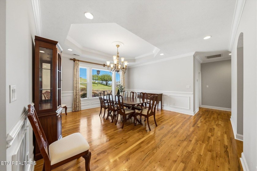 Enjoy the mountain &amp; main channel lake views from almost every - photo 11