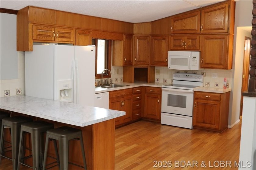 Really nice country setting with access to Lake of the Ozarks - photo 13