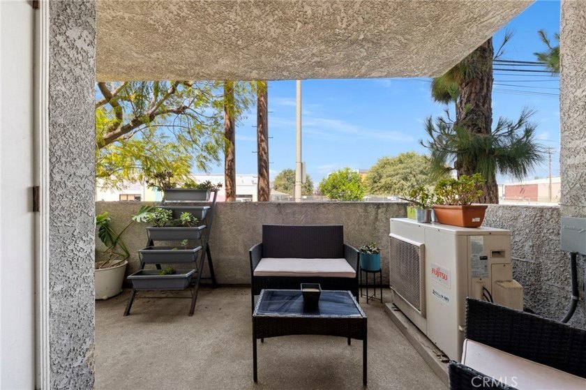 Welcome to Gaviota Heights - Your Urban Retreat in Alamitos - photo 18