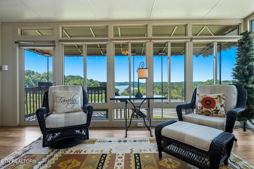 Enjoy the mountain &amp; main channel lake views from almost every - photo 25