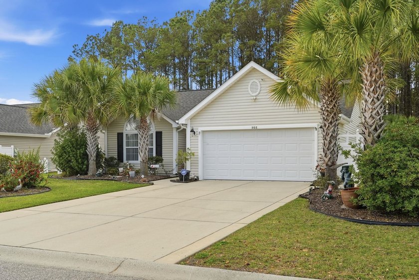 Beautifully FURNISHED, well maintained 3 bed 2 bath ranch with - photo 31