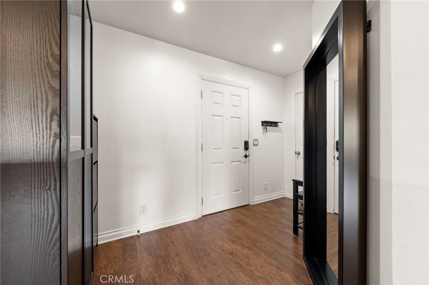Welcome to Gaviota Heights - Your Urban Retreat in Alamitos - photo 33