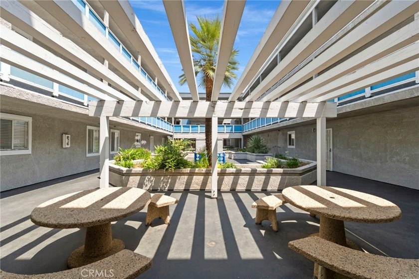 Welcome to Gaviota Heights - Your Urban Retreat in Alamitos - photo 34