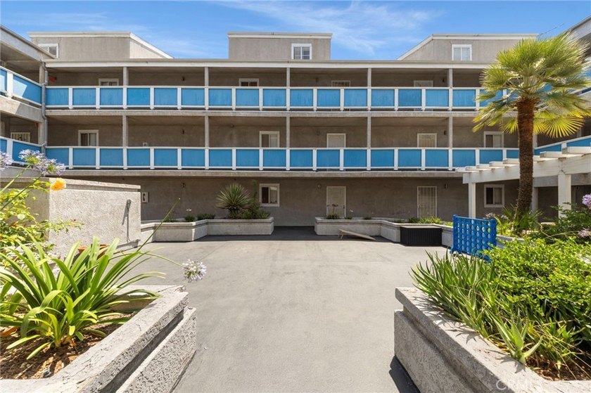 Welcome to Gaviota Heights - Your Urban Retreat in Alamitos - photo 36