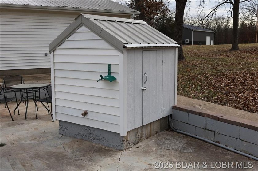Really nice country setting with access to Lake of the Ozarks - photo 37
