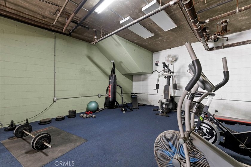 Welcome to Gaviota Heights - Your Urban Retreat in Alamitos - photo 41