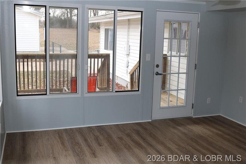 Really nice country setting with access to Lake of the Ozarks - photo 42