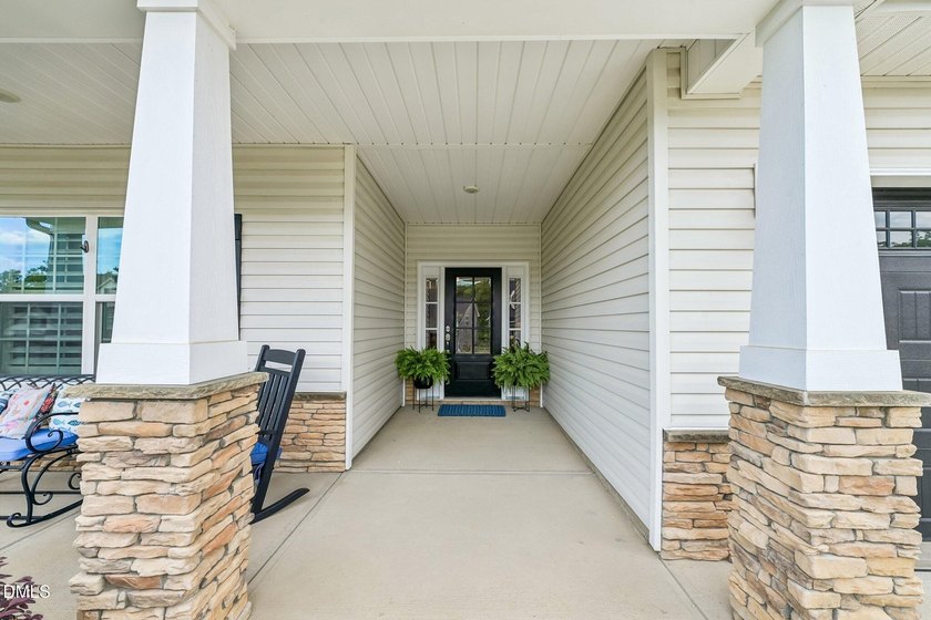 Welcome to 3451 Castlerock Drive, a quiet street in sought after - photo 2