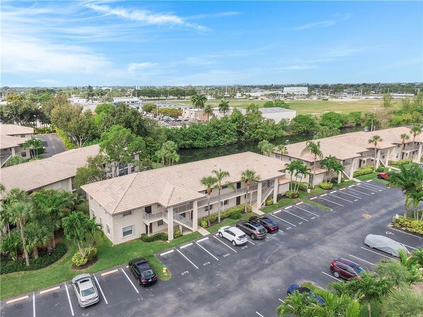 Look no further...This First Floor unit in an all age, tucked - photo 20