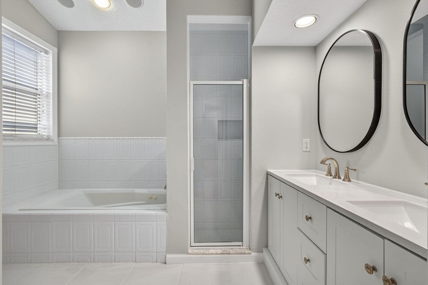 Welcome to this beautifully maintained three-bedroom, two-bath - photo 20