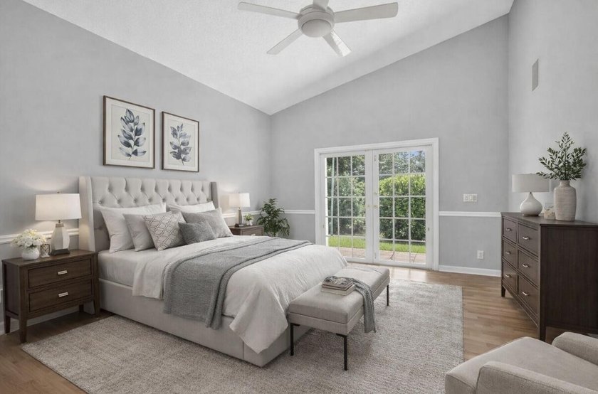 Welcome to this beautifully maintained three-bedroom, two-bath - photo 25