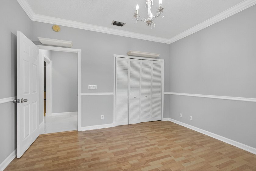 Welcome to this beautifully maintained three-bedroom, two-bath - photo 45