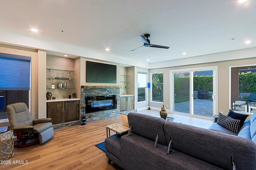 Great location in Echo Ridge at Troon North. Updated Home: - photo 17