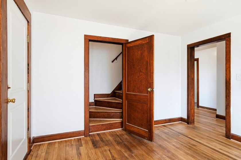 Filled w/ character &amp; charm, this beautifully updated - photo 29