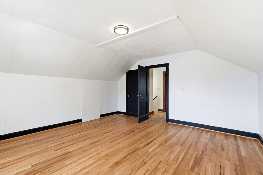 Filled w/ character &amp; charm, this beautifully updated - photo 35