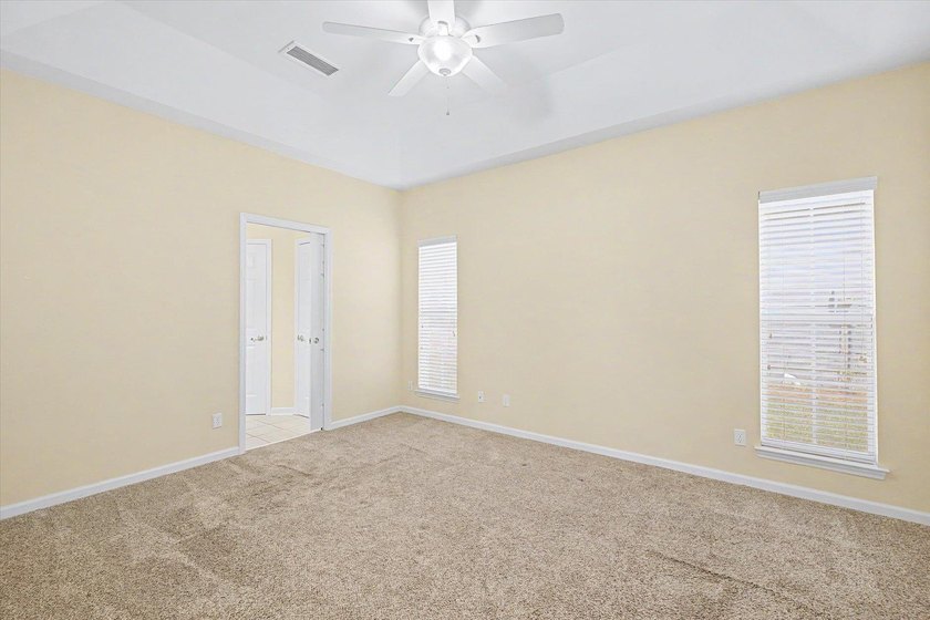 CHARMING GOOSE CREEK HOME IN DESIRABLE BUCKLAKE AREA! Spacious 3 - photo 22