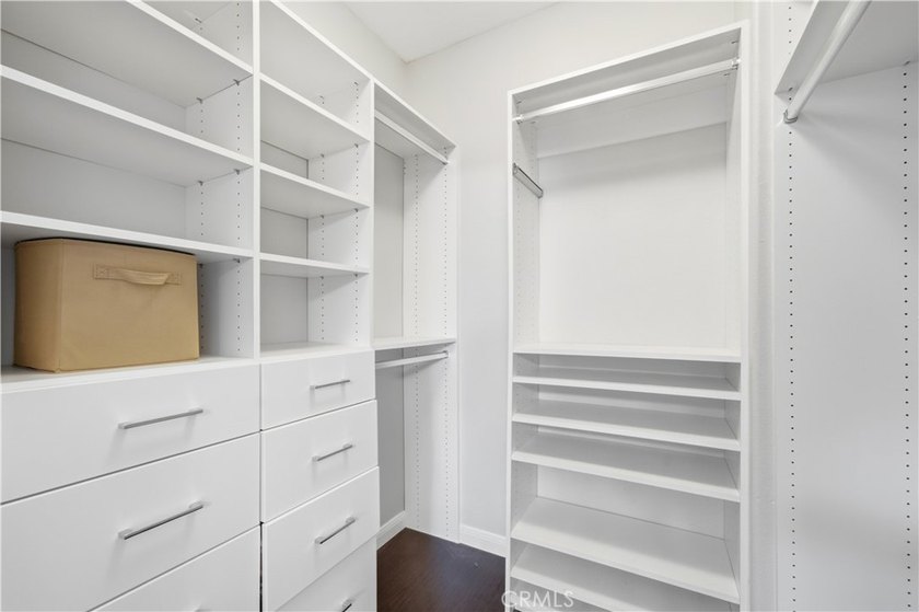 This beautiful former model home is located in the desirable - photo 23