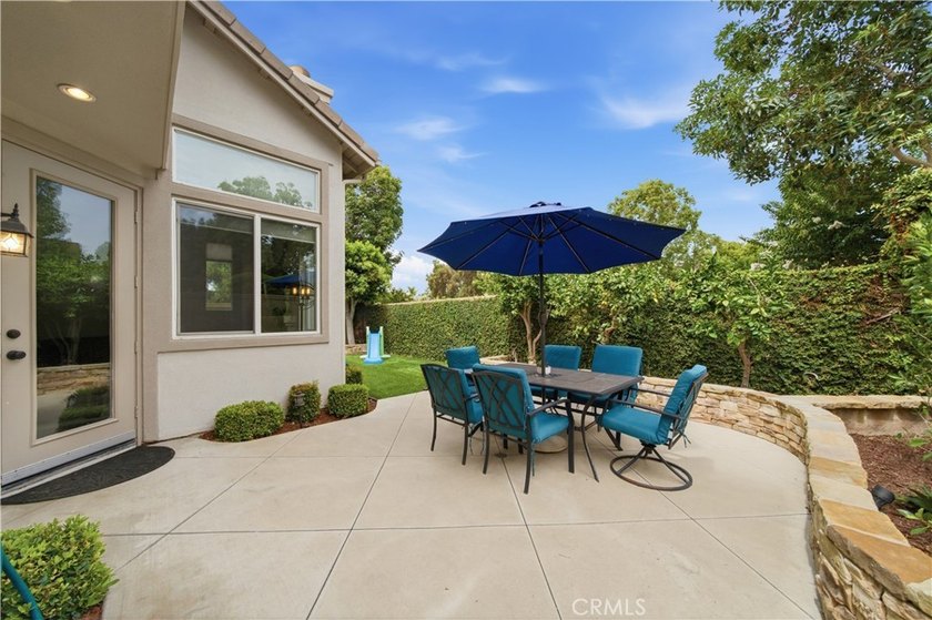 This beautiful former model home is located in the desirable - photo 29