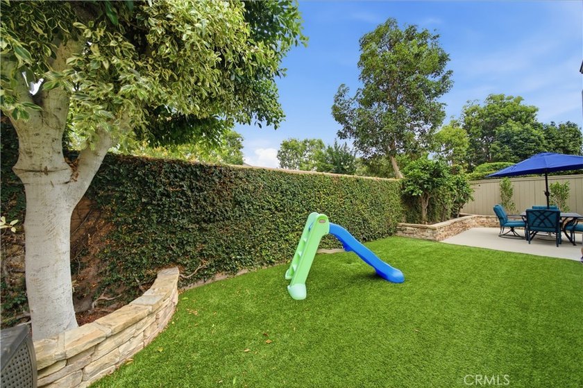 This beautiful former model home is located in the desirable - photo 34