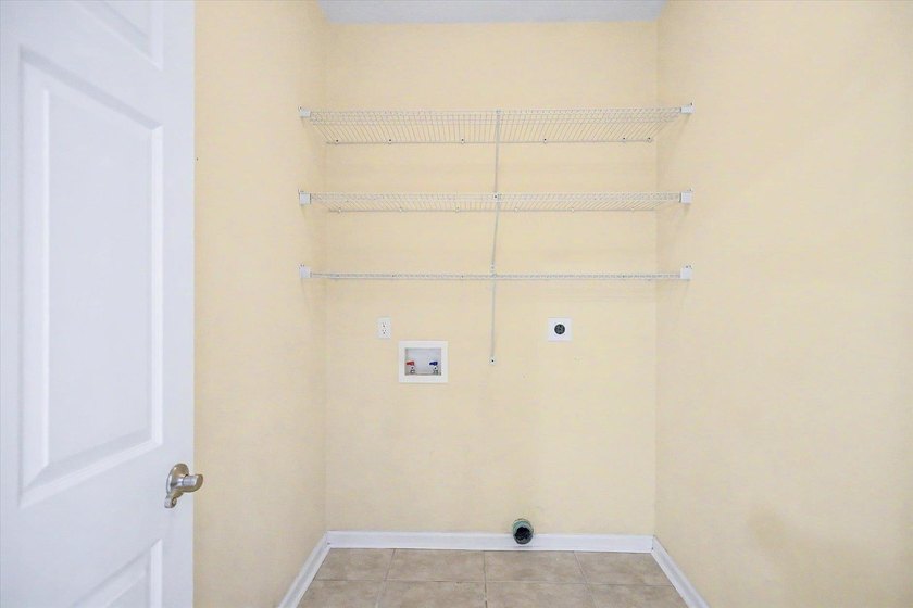 CHARMING GOOSE CREEK HOME IN DESIRABLE BUCKLAKE AREA! Spacious 3 - photo 35