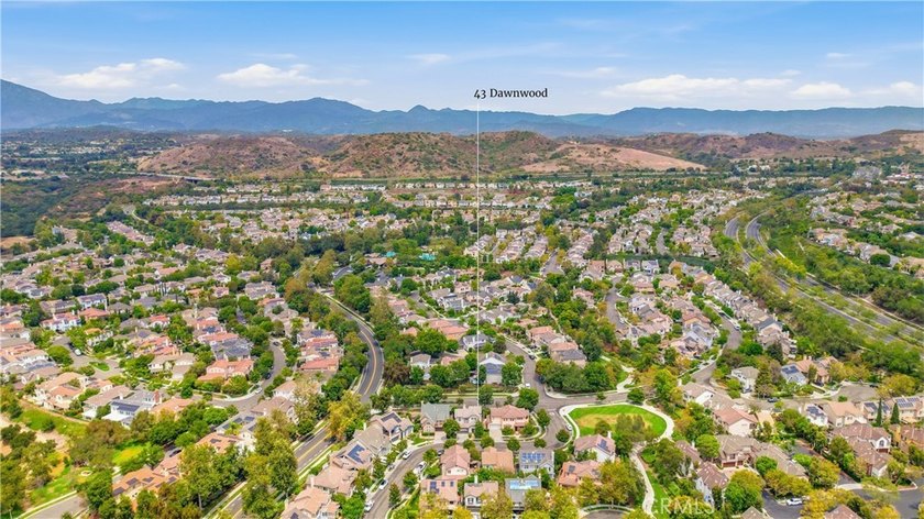 This beautiful former model home is located in the desirable - photo 38