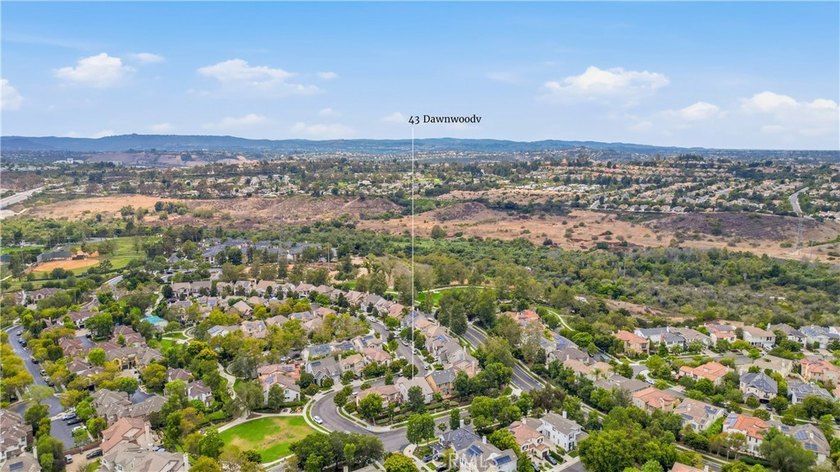 This beautiful former model home is located in the desirable - photo 40