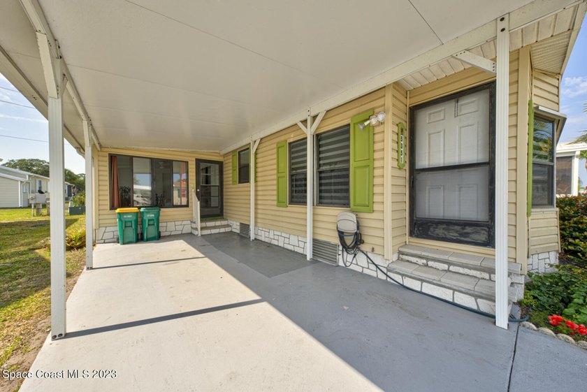 Snug Harbors 55+ community is a fantastic option for those - photo 7