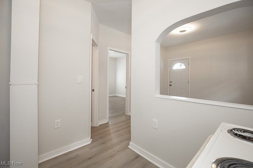 Welcome to 4915 Tillman Ave in Cleveland's Detroit-Shoreway! - photo 8