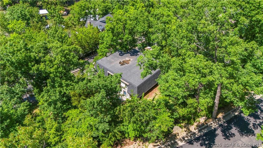 Excellent investment opportunity in the heart of Osage Beach! - photo 16
