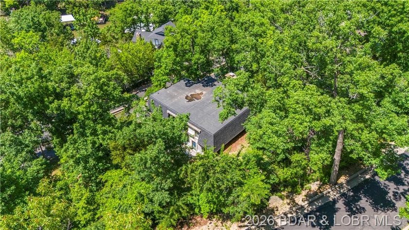 Excellent investment opportunity in the heart of Osage Beach! - photo 16