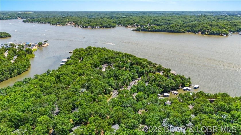 Excellent investment opportunity in the heart of Osage Beach! - photo 20