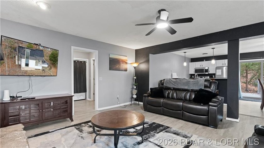 Excellent investment opportunity in the heart of Osage Beach! - photo 24