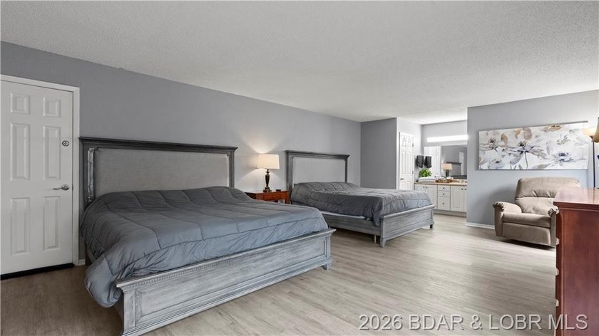 Excellent investment opportunity in the heart of Osage Beach! - photo 40